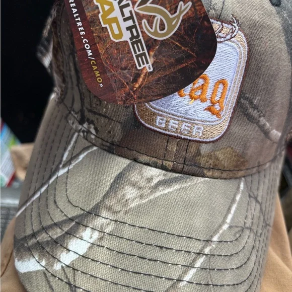 Realtree Camouflage Cap with Embroidered Logo